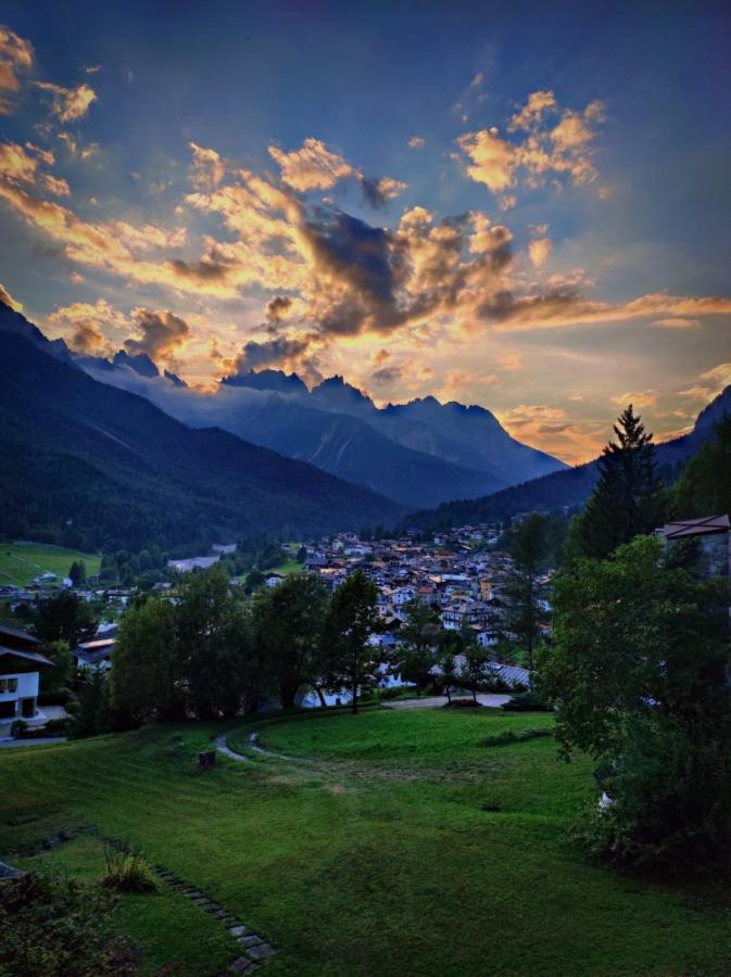 Ferienwohnung Vista Mozzafiato Sulle Dolomiti Friulane Forni di Sopra Exterior foto