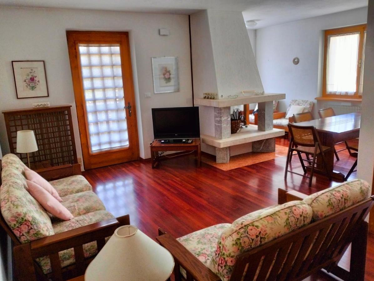 Ferienwohnung Vista Mozzafiato Sulle Dolomiti Friulane Forni di Sopra Exterior foto